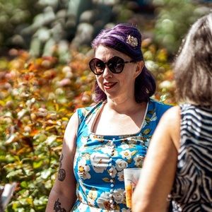 Meet your Posher, Laura